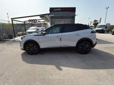 Peugeot 2008 Hybrid 145cv e-DCS6 GT auto Bianco usata Cercola