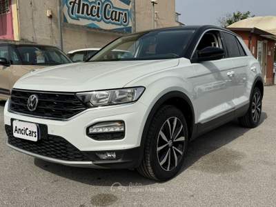 Volkswagen T-Roc 1.6 TDI SCR Style BMT Bianco usata San Giuseppe Vesuviano
