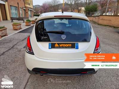 Lancia Ypsilon Ypsilon 1.3 MJT 16V 95 CV 5 porte S&S Platinum Bianco usata Perugia