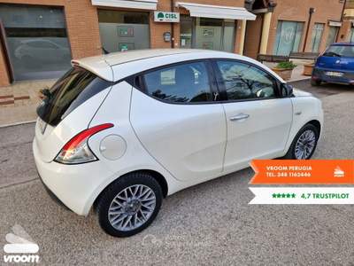 Lancia Ypsilon Ypsilon 1.3 MJT 16V 95 CV 5 porte S&S Platinum Bianco usata Perugia