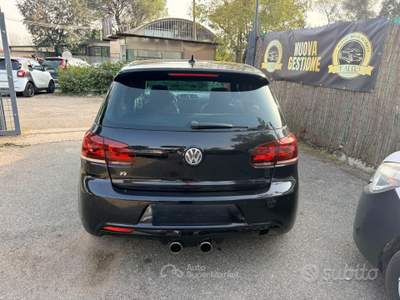 Volkswagen Golf 4mot. DSG 5p. R usata Roma