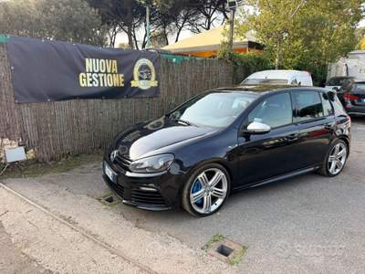 Volkswagen Golf 4mot. DSG 5p. R usata Roma