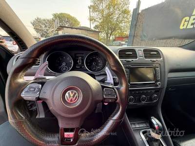 Volkswagen Golf 4mot. DSG 5p. R usata Roma
