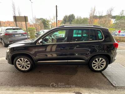 Volkswagen Tiguan 2.0 tdi bm Trend&amp;Fun 110cv Nero usata Roma