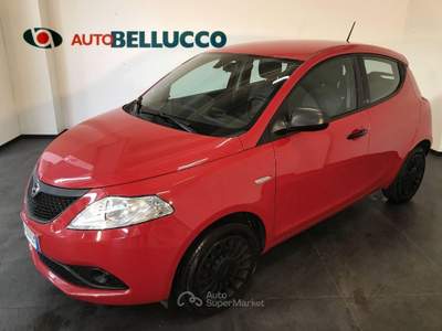 Lancia Ypsilon  1.2 69 CV 5p. Silver Rosso usata Casalserugo