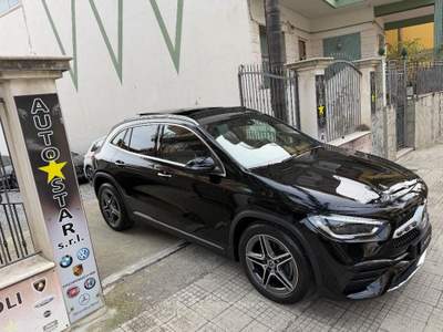 Mercedes-Benz GLA 200 d Automatic Premium Nero usata Barcellona Pozzo di Gotto