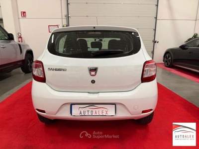 Dacia Sandero  1.2 NEOPATENTATI Bianco usata Casarsa della Delizia