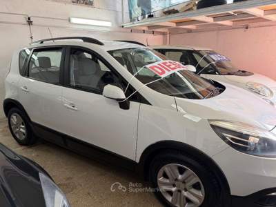 Renault Scénic SCENIC X MODOD CROSS Bianco usata Afragola