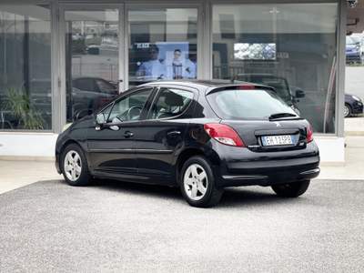 Peugeot 207 1.4 Diesel 70CV E5 Neo. - 2011 Nero usata Roma