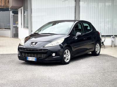 Peugeot 207 1.4 Diesel 70CV E5 Neo. - 2011 Nero usata Roma