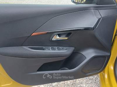Peugeot 208 Stop&Start 5 porte Active Giallo usata SANT'AGATA SUL SANTERNO