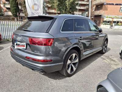Audi Q7 Q7 3.0 tdi mhev Sport Plus quattro s-line  7p Grigio usata Monterotondo