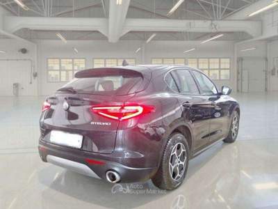 Alfa Romeo Stelvio Stelvio 2020 2.2 t Business rwd 190cv auto Nero usata Zola Predosa