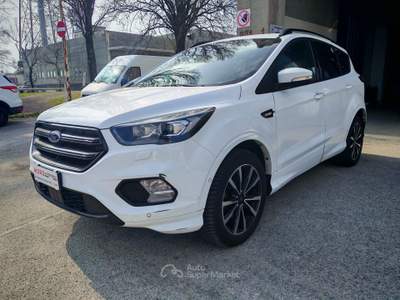 Ford Kuga Impeccabile Bianco usata UDINE