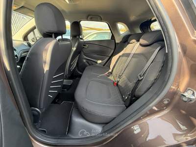 Renault Captur Start&Stop Energy R-Link Grigio usata Mesagne