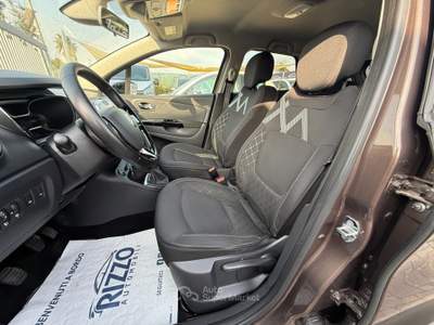 Renault Captur Start&Stop Energy R-Link Grigio usata Mesagne