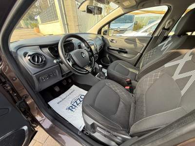 Renault Captur Start&Stop Energy R-Link Grigio usata Mesagne