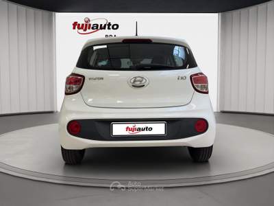 Hyundai i10 i10 1.0 Classic econext Gpl Bianco usata Bra