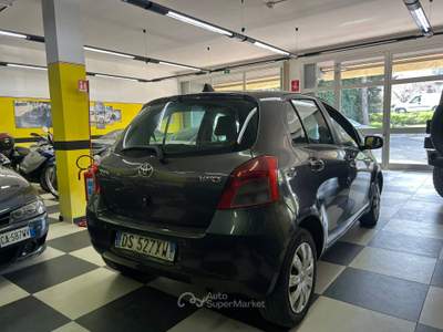 Toyota Yaris cambio automatico, ok neopatentati, unico proprietario Grigio usata Arezzo