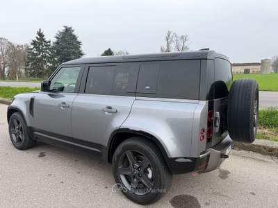 Land Rover Defender 3.0d i6 mhev X-Dynamic S awd 250cv auto Grigio usata Cremona