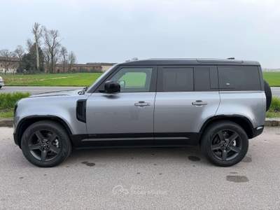 Land Rover Defender 3.0d i6 mhev X-Dynamic S awd 250cv auto Grigio usata Cremona