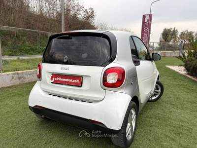 Smart ForTwo 1.0 twinamic Passion Bianco usata Calvi Risorta