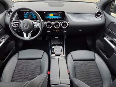 Mercedes-Benz Classe B B 180 Automatic Premium 136cv Grigio usata Robassomero