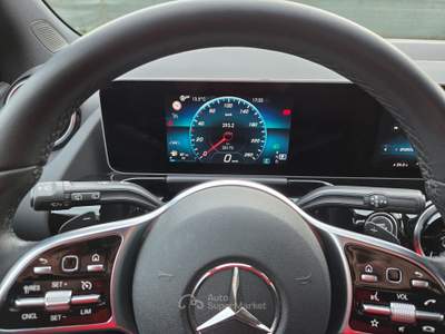 Mercedes-Benz Classe B B 180 Automatic Premium 136cv Grigio usata Robassomero
