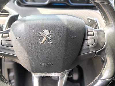 Peugeot 2008 1.6 e-HDi S&S ETG6 Allure Nero usata SAN MARTINO SICCOMARIO