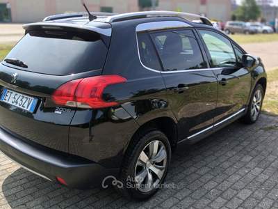 Peugeot 2008 1.6 e-HDi S&S ETG6 Allure Nero usata SAN MARTINO SICCOMARIO