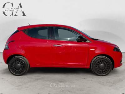 Lancia Ypsilon 1.0 firefly hybrid Silver s&amp;s 70cv usata Rovigo