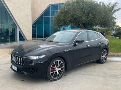Maserati Levante 275cv Q4 Nero usata Gela