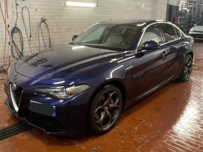 Alfa Romeo Giulia 2.2 Turbodiesel 210 CV AT8 AWD Q4 Veloce Blu/Azzurro usata Casteggio