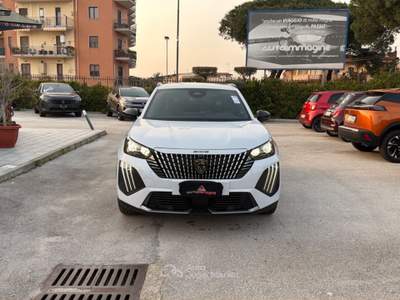 Peugeot 2008 PureTech 100 Allure S/S Bianco usata Cercola