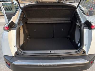 Peugeot 2008 PureTech 100 Allure S/S Bianco usata Cercola