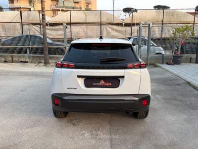 Peugeot 2008 PureTech 100 Allure S/S Bianco usata Cercola