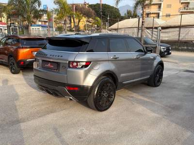 Land Rover Range Rover Evoque Range Rover Evoque 5p 2.2 sd4 Dynamic 190cv Grigio usata Cercola