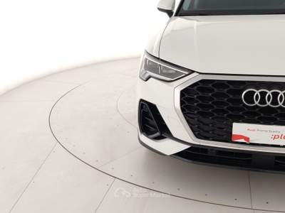 Audi Q3 35 TDI S tronic Business Plus Bianco usata Massa