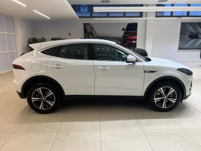 Jaguar E-Pace E-Pace 2.0D I4 163 CV AWD Auto SE Bianco usata Forlì