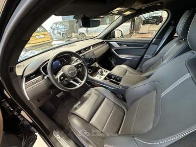 Jaguar F-Pace 2.0 D 204 CV AWD aut. R-Dynamic Black Nero usata Forlì