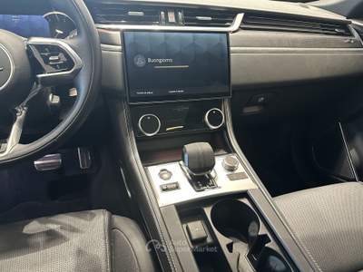 Jaguar F-Pace 2.0 D 204 CV AWD aut. R-Dynamic Black Nero usata Forlì