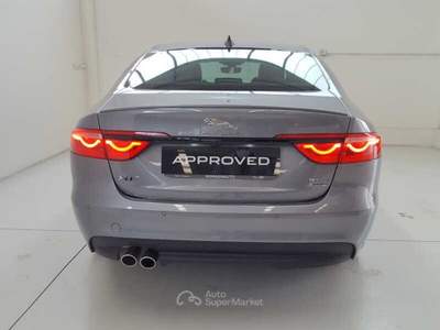 Jaguar XF 2.0 D 180 CV AWD aut. Chequered Flag Grigio usata Forlì