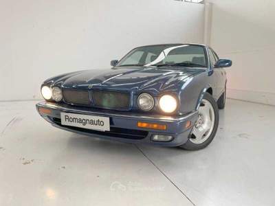 Jaguar XJ XJR 4.0 Blu/Azzurro usata Forlì