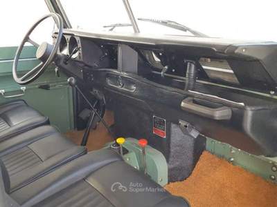 Land Rover Defender 109 SW 2.2D Verde usata Forlì