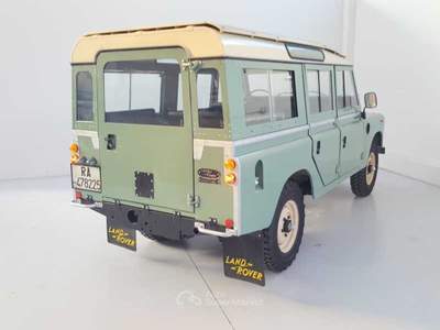 Land Rover Defender 109 SW 2.2D Verde usata Forlì