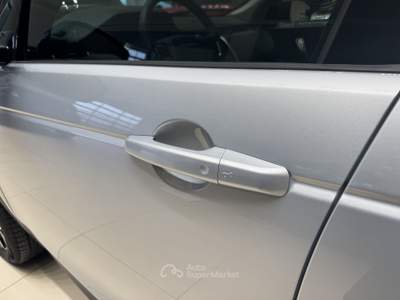 Land Rover Discovery Sport 2.0 TD4 163 CV AWD Auto SE - Argento usata Forlì