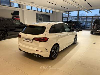 Mercedes-Benz Classe B B 180 d Automatic Premium - AMG LINE Bianco usata Forlì