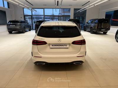 Mercedes-Benz Classe B B 180 d Automatic Premium - AMG LINE Bianco usata Forlì