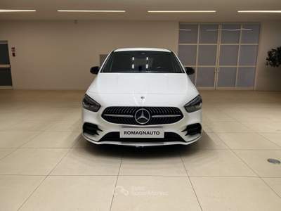 Mercedes-Benz Classe B B 180 d Automatic Premium - AMG LINE Bianco usata Forlì