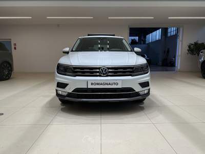 Volkswagen Tiguan 1.4 TSI 150cv DSG Executive Bianco usata Forlì